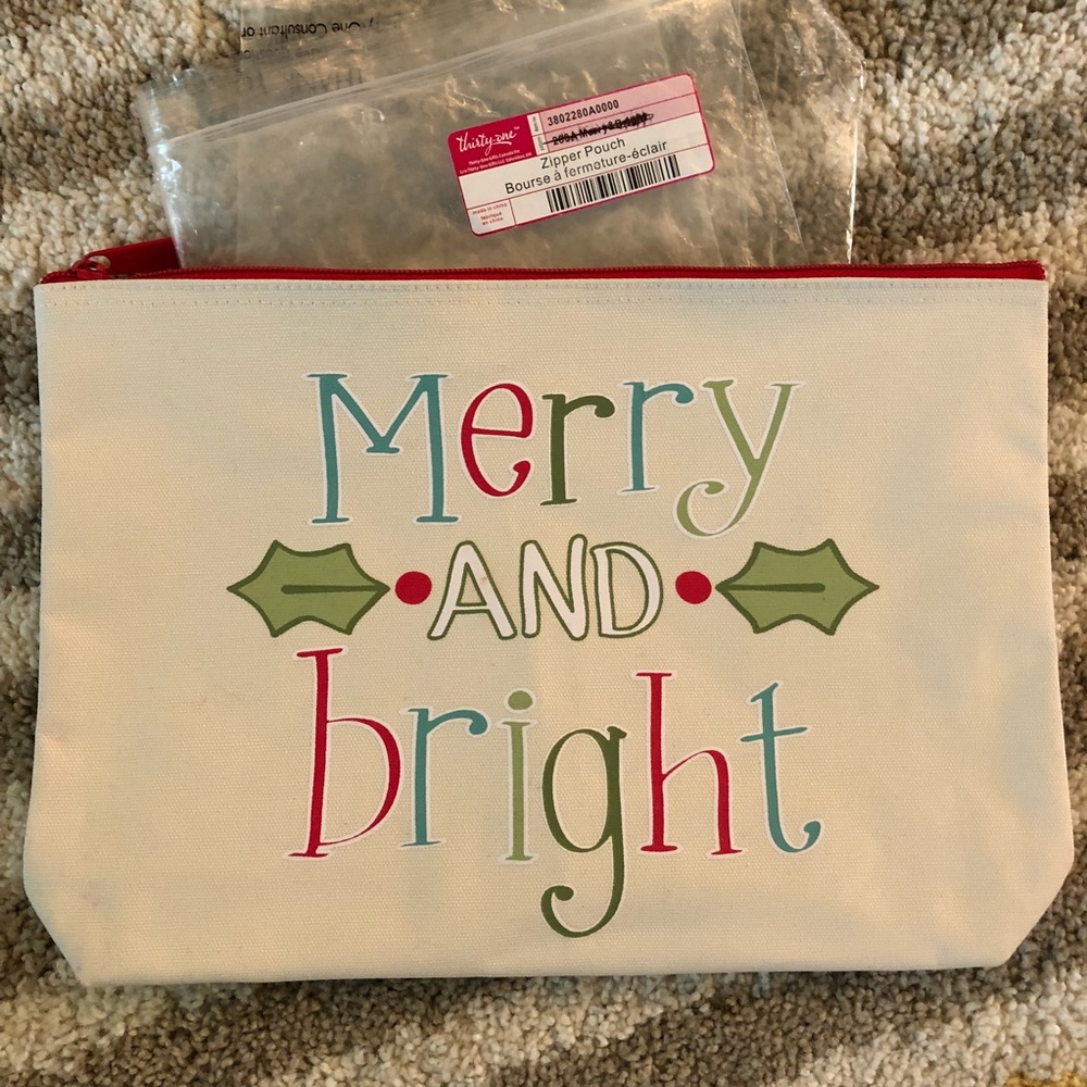 Thirty-One Merry & Bright Lg. Zipper Pouch, NEW!